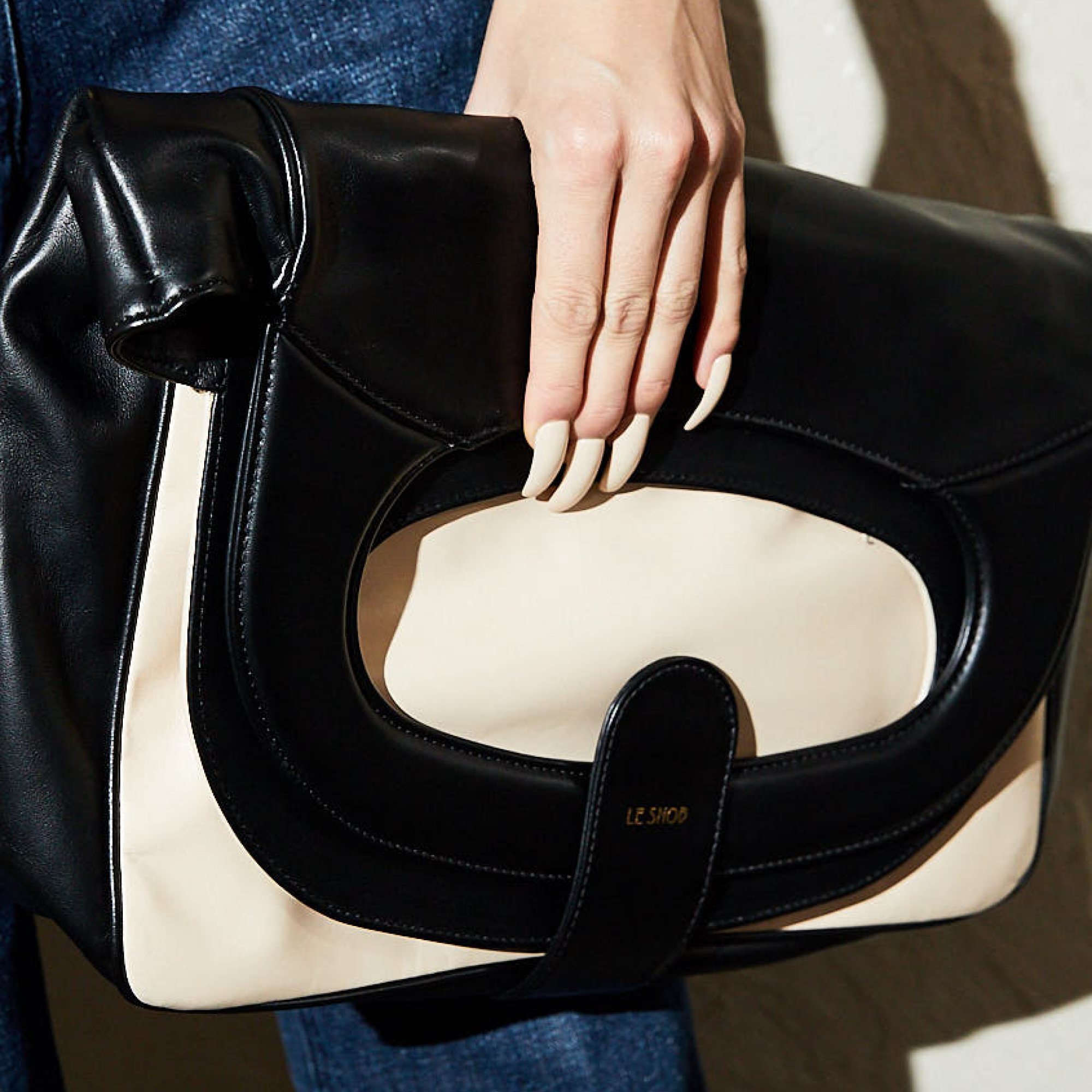 LE CLUTCH TOTE LARGE - Image 3