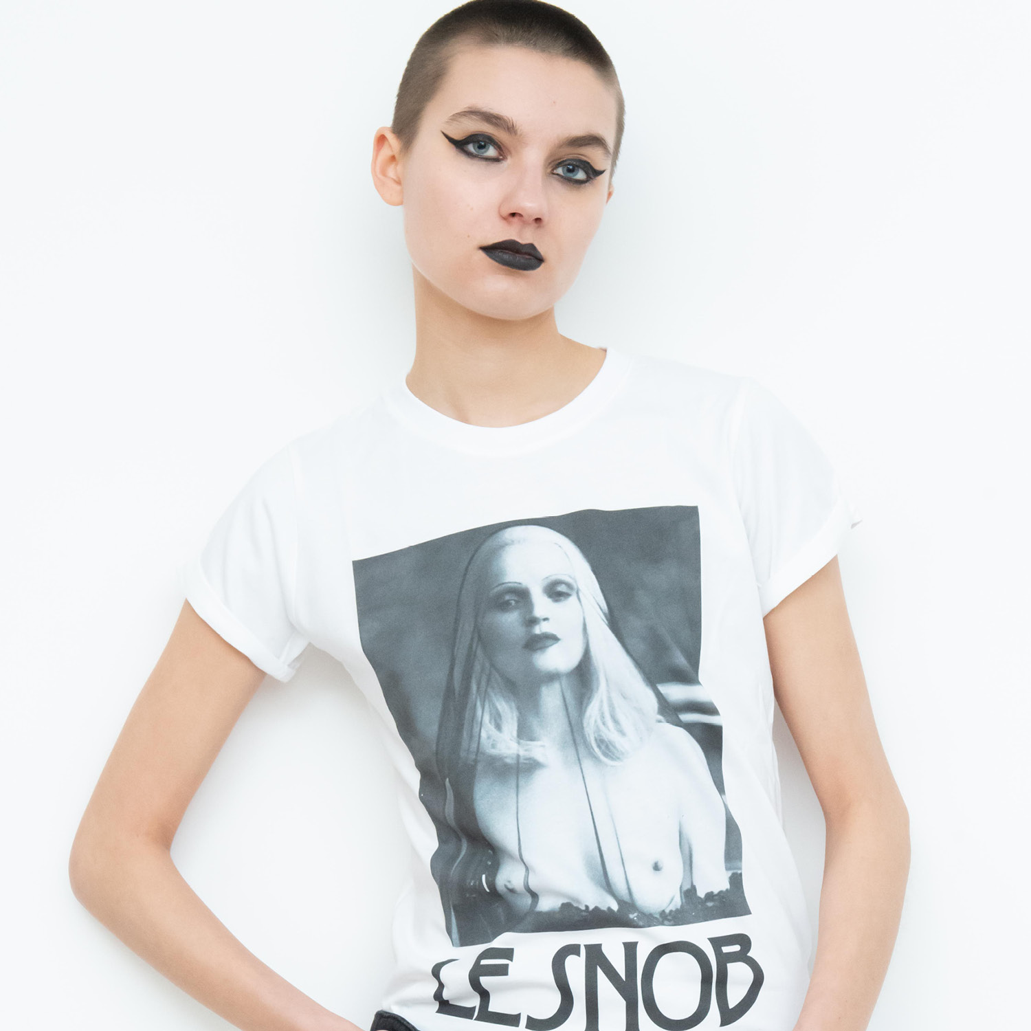 GUINEVERE BY TIM WALKER TEE - Image 2